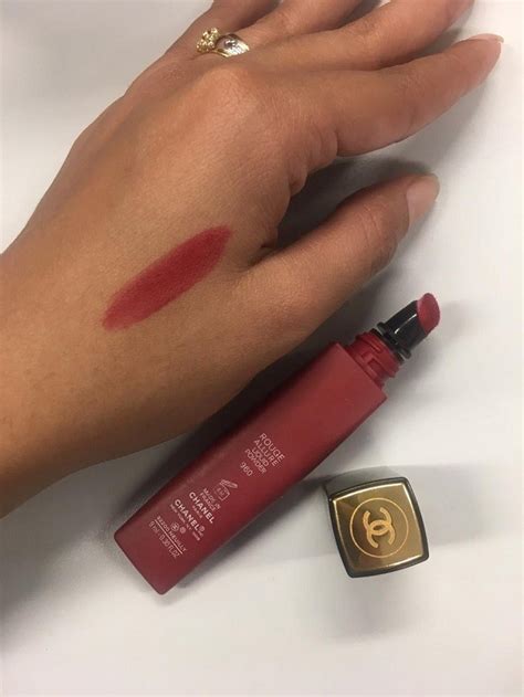 batom rouge allure liquid powder 960 avant chanel beauty